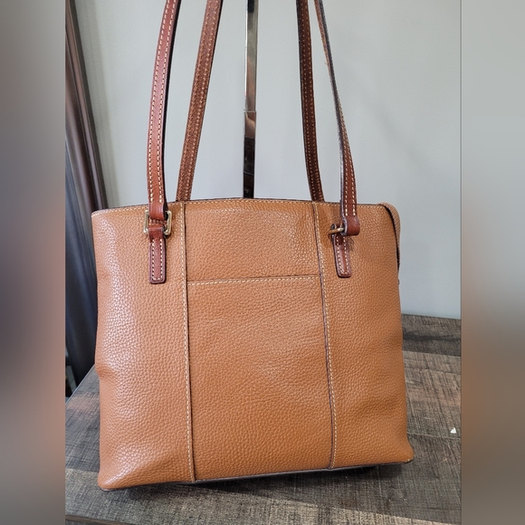 Dooney and Bourke shoulder tote bag - Picture 2 of 12